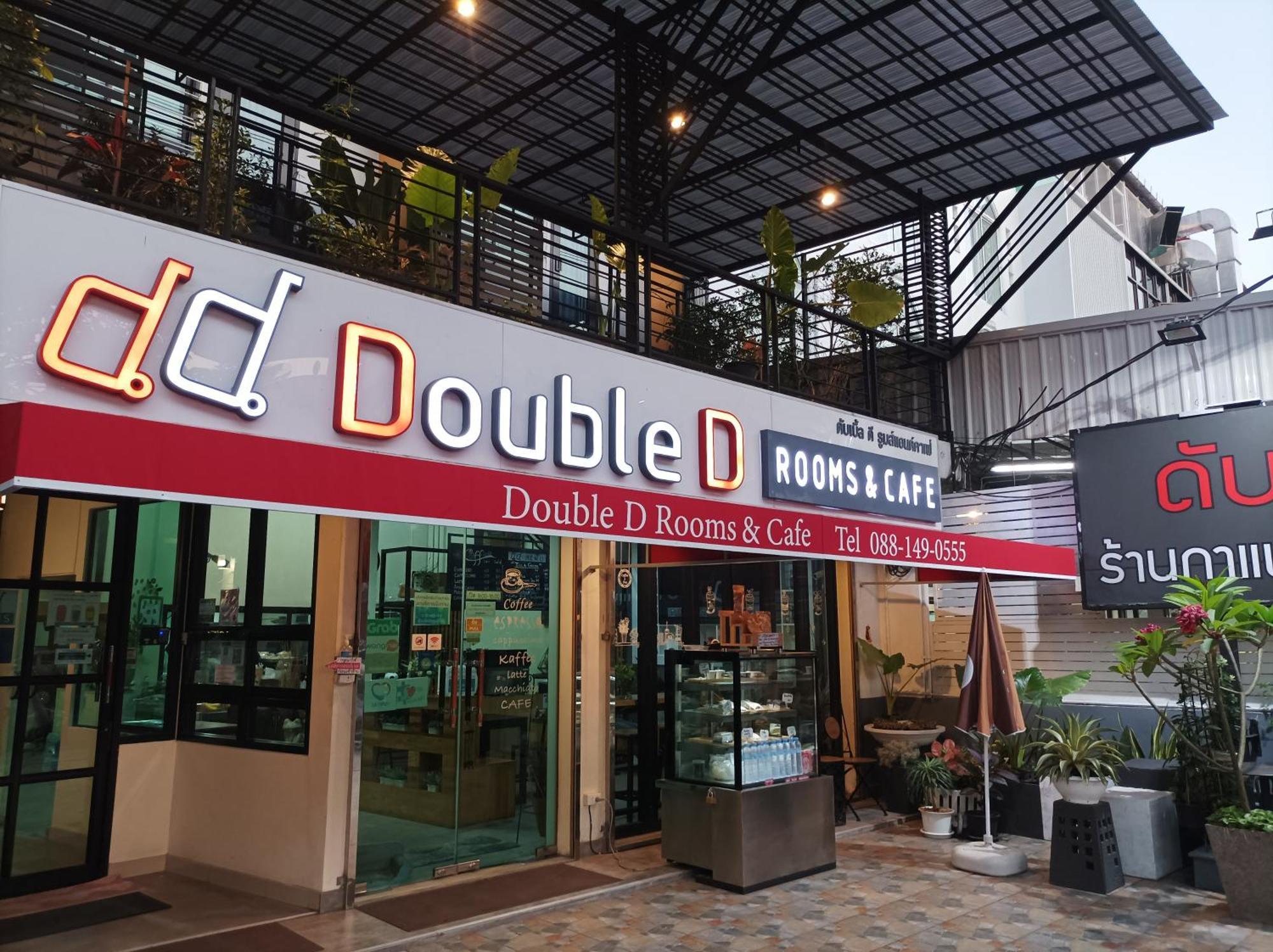 Double D Rooms & Cafe Bangkok Exterior photo